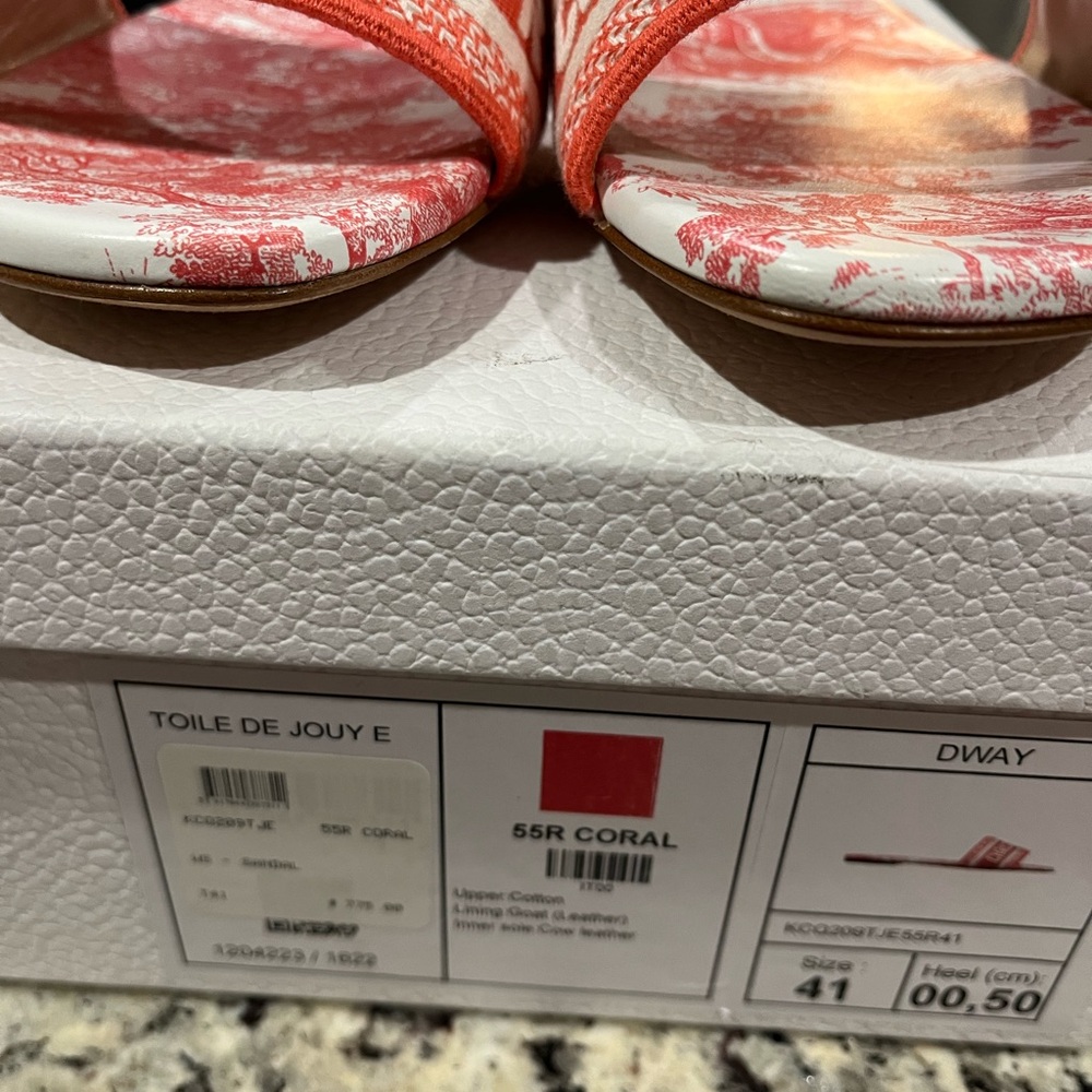 Dior Slides - Picture 4 of 11